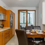 Διαμέρισμα P&o Niemcewicza Βαρσοβία